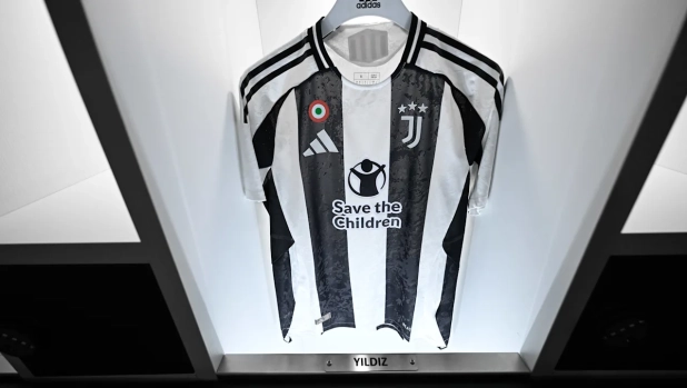 Juve, col Como sulle maglie Save the Children. In attesa del nuovo sponsor