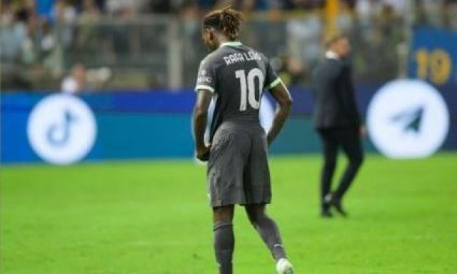 Leao spiega il suo gesto rivolto verso i tifosi del Milan: "Ecco con chi ce l'avevo"