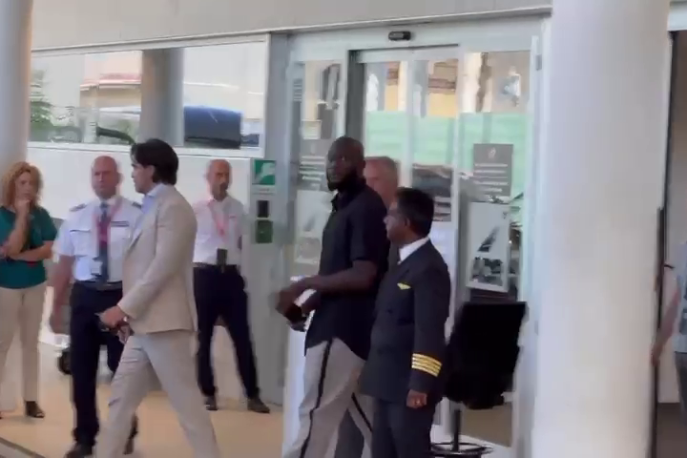 Napoli, c'è Lukaku! Guarda il video del suo arrivo