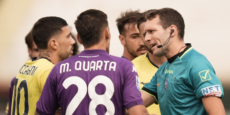 Moviola Fiorentina-Lazio, cosa ha detto l'arbitro al club dopo la bufera sul rigore