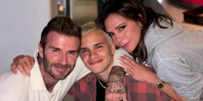 Romeo, il figlio di David e Victoria Beckham lascia il calcio per un altro lavoro