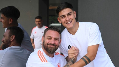 Roma, Dybala saluta De Rossi dopo l’esonero: "Il calcio è spesso ingiusto"