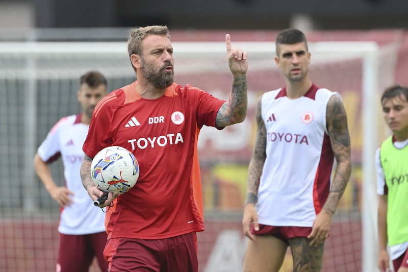 Retroscena Roma, il discorso di De Rossi alla squadra prima del Genoa