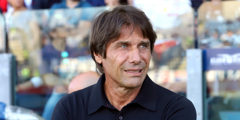 Conte diretta dopo Cagliari-Napoli: conferenza e interviste live