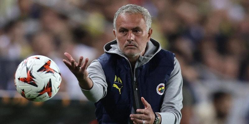 Europa League: esordio positivo per Mourinho, poker dell'Ajax contro il Besiktas di Immobile