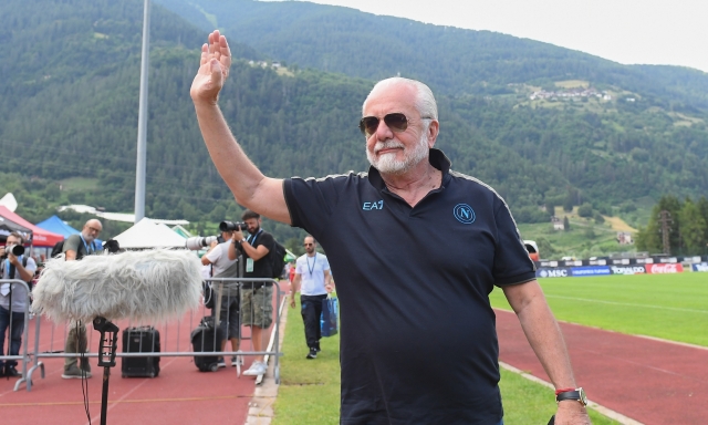 De Laurentiis: "Napoli senza debiti, mai... E ora abbiamo uno dei tecnici più forti al mondo"