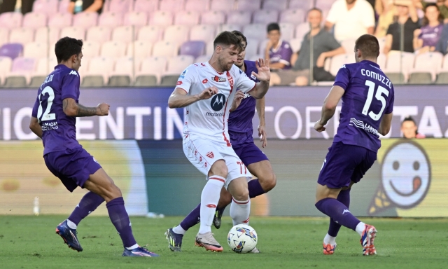 Il Monza scappa con super Maldini, Gosens salva la Fiorentina al 96'