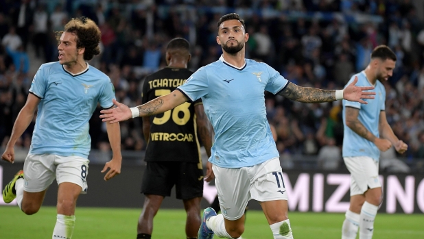 LIVE Lazio-Verona 2-1 al 45': Tengstedt risponde a Dia, nuovo vantaggio con Castellanos. Tre ammoniti