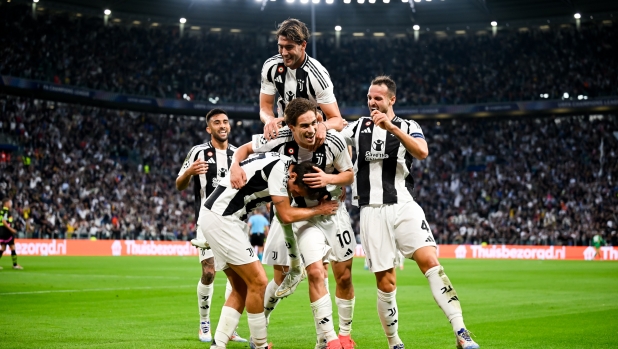 Juve, contro il Psv l'11 più giovane di sempre in Champions. Ma 62 anni fa...