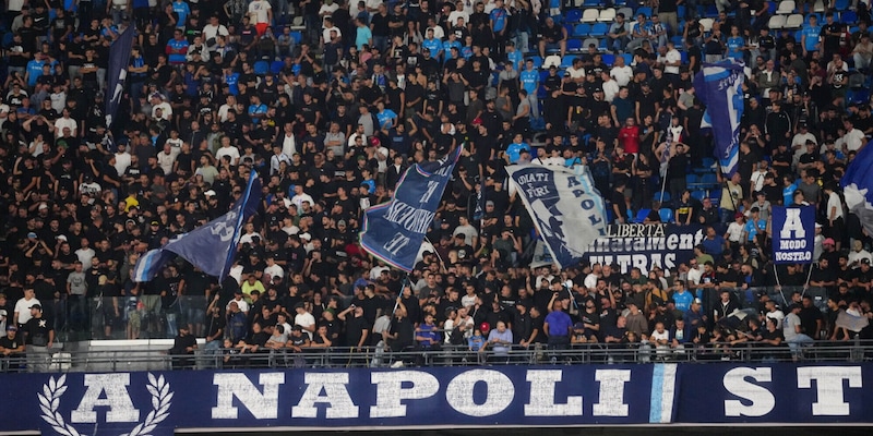 Napoli, febbre a 50mila: Conte ha già conquistato i tifosi