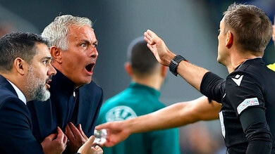 Solito Mourinho, rosso e annuncio: "Andrò via dall'Europa"