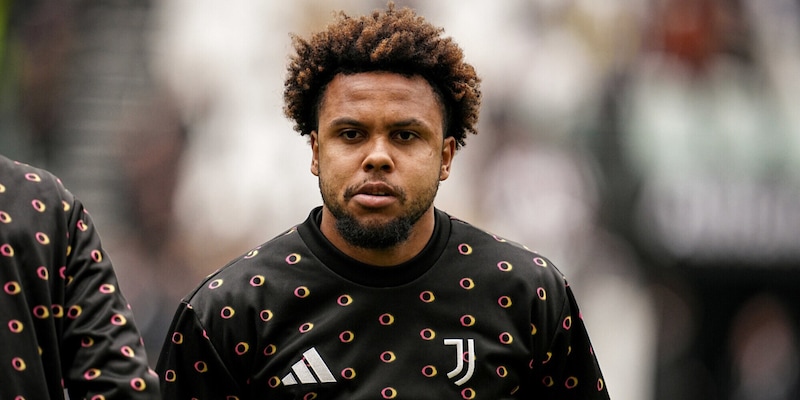 Infortunio McKennie, sospiro di sollievo: non c'è lesione, salta la Lazio