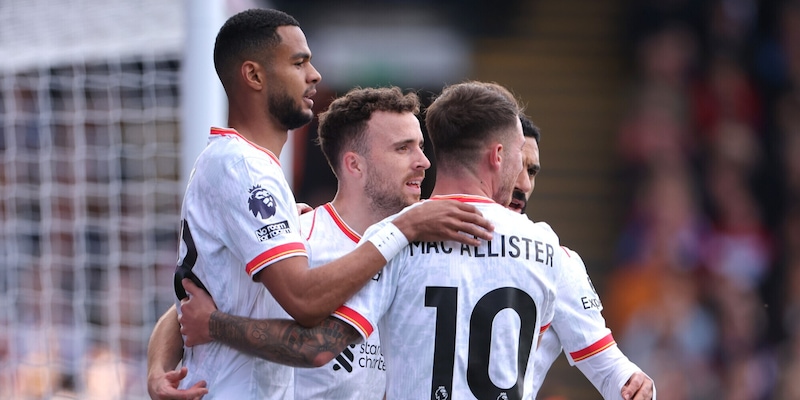 Diogo Jota fa volare il Liverpool: Crystal Palace ko, Slot allunga in vetta