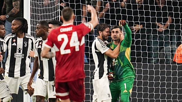 Juve-Stoccarda, le pagelle: Perin super (8), Danilo un disastro (4)