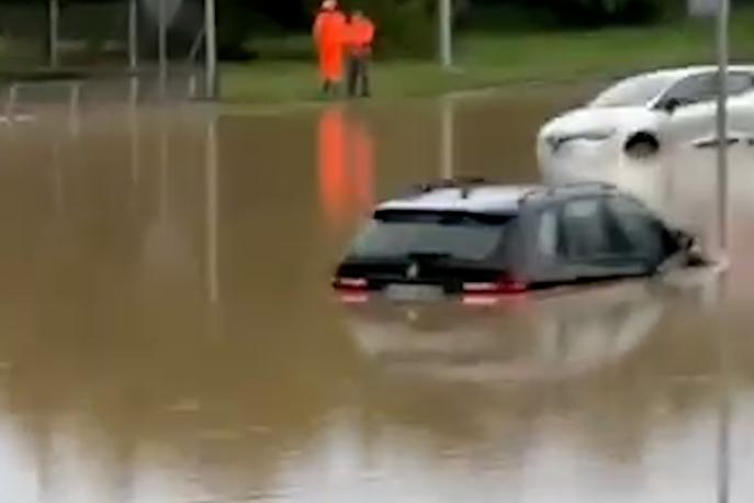 Ecco cosa è successo a Bologna: le immagini dell'alluvione