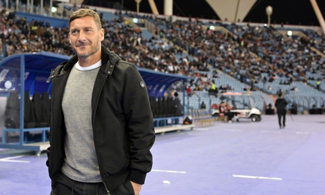 Totti insiste: "Ho due offerte per tornare. La mia testa ha già deciso, vediamo il fisico..."