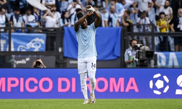 Lazio, tris spettacolo. Genoa sempre più giù, in attesa di Balotelli