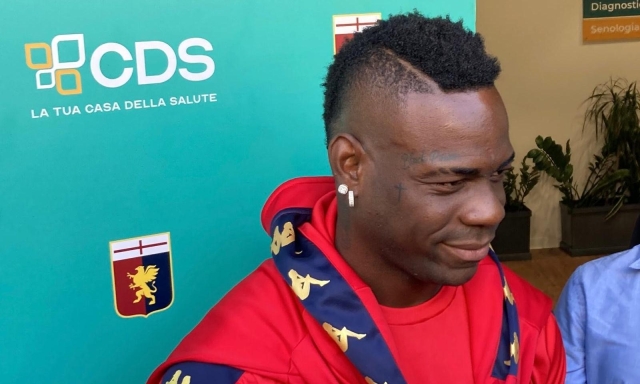 Genoa, ecco Balotelli: "Non voglio parlare ma giocare. Vedrete se ho il fuoco dentro o no..."