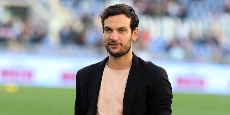 Parolo (ex Lazio): "Il gol del Verona contro la Roma non era da annullare"