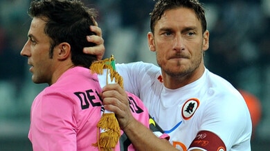 Persona pulita e importante": Totti vota per Del Piero presidente Figc