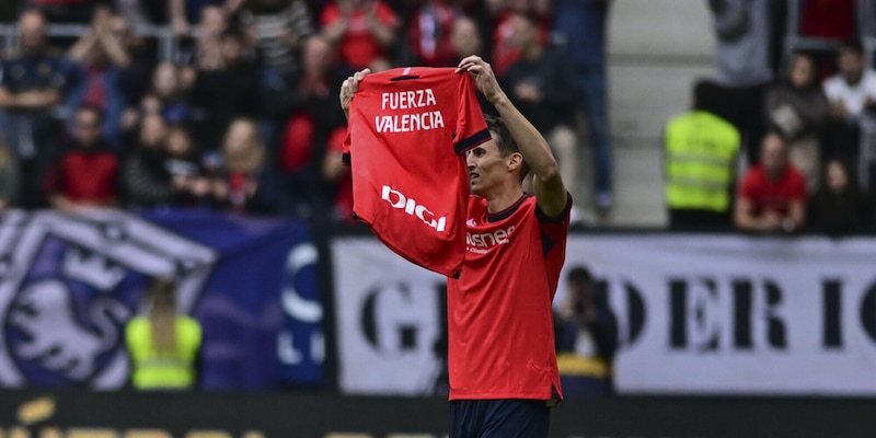 Budimir trascina l'Osasuna: la dedica a Valencia dopo l'alluvione 1 Budimir trascina l'Osasuna: la dedica a Valencia dopo l'alluvione