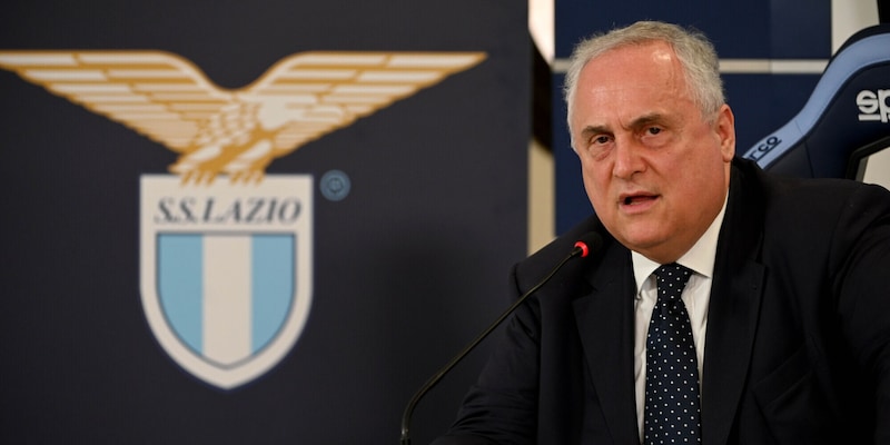 Lazio, durissima lettera al sindaco di Amsterdam: "Tifosi discriminati"