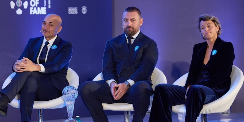 De Rossi: "Mai più alla Roma? Mai detto, è casa mia". Poi cena con Spalletti