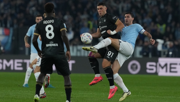 LIVE Lazio-Cagliari 1-1: Luvumbo va via a Lazzari e risponde a Dia!