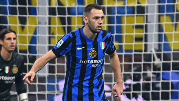 De Vrij chiama l'Inter: "Vorrei restare, mi sto divertendo molto"