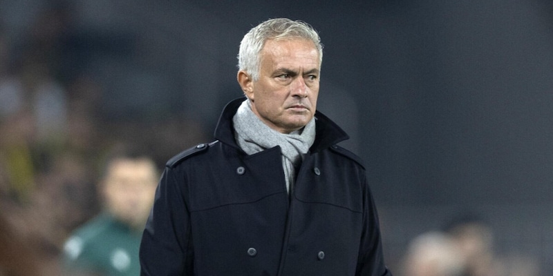 Mourinho via dalla Turchia per un'operazione: tutti i dettagli 1 Mourinho via dalla Turchia per un'operazione: tutti i dettagli