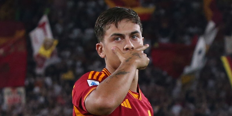 Roma, incredibile Dybala: il video della permanenza fa un record clamoroso 1 Roma, incredibile Dybala: il video della permanenza fa un record clamoroso
