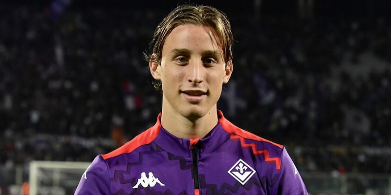 Bove, la sorpresa che fa felice la Fiorentina: va al Viola Park e pranza con la squadra 1 Bove, la sorpresa che fa felice la Fiorentina: va al Viola Park e pranza con la squadra