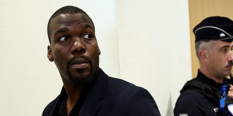 Pogba, condannato il fratello per tentata estorsione: voleva 13 milioni di euro 1 Pogba, condannato il fratello per tentata estorsione: voleva 13 milioni di euro