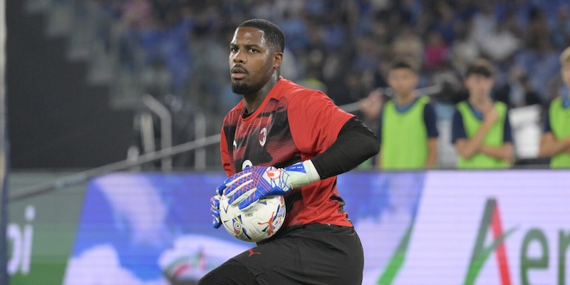 Cori razzisti a Maignan in Verona-Milan: giudice sportivo chiede supplemento d'indagine 1 Cori razzisti a Maignan in Verona-Milan: giudice sportivo chiede supplemento d'indagine