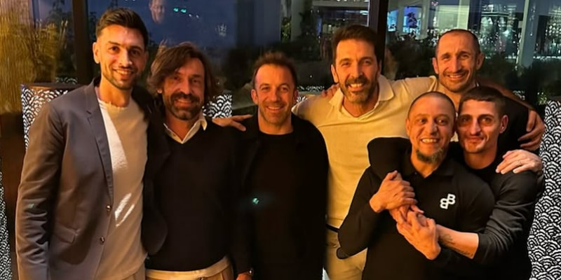 Fifa Legends, amarcord da brividi direttamente da Dubai: la foto