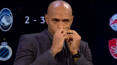 Henry, shock in diretta con Del Piero: "Cosa stai facendo": ma c'è un perché 1 Henry, shock in diretta con Del Piero: "Cosa stai facendo": ma c'è un perché