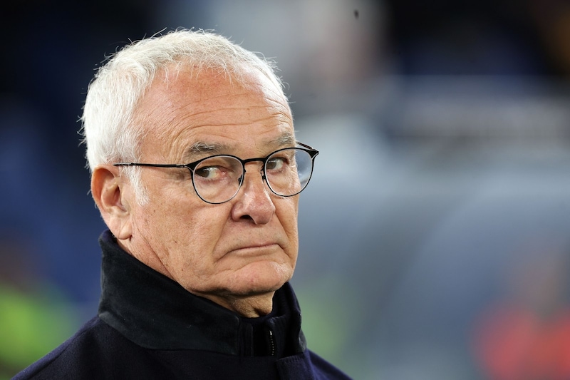 Ranieri e la frase a sorpresa in diretta: "Il nuovo allenatore? Magari sarò io..." 1 Ranieri e la frase a sorpresa in diretta: "Il nuovo allenatore? Magari sarò io..."