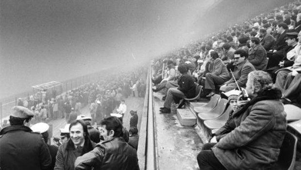 Nebbia e misteri a San Siro: quando l'invasore bianco fermò il calcio