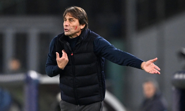 Conte: "Marotta dice che il Napoli è favorito? L'Inter ha due squadre e tre quarti..."