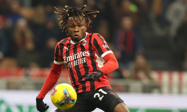 Milan, problema muscolare per Chukwueze: Fonseca costretto al cambio contro la Roma 1 Milan, problema muscolare per Chukwueze: Fonseca costretto al cambio contro la Roma