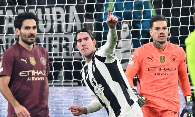 Il record, la serata da ricordare... E il rinnovo? Il futuro di Vlahovic è ancora da scrivere 1 Il record, la serata da ricordare... E il rinnovo? Il futuro di Vlahovic è ancora da scrivere