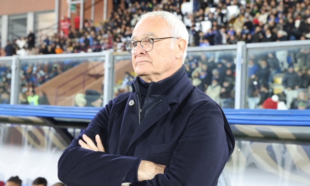 Ranieri: "Prenderemo rinforzi che miglioreranno la Roma. Dybala? Se non vuole restare andrà, ma..." 1 Ranieri: "Prenderemo rinforzi che miglioreranno la Roma. Dybala? Se non vuole restare andrà, ma..."