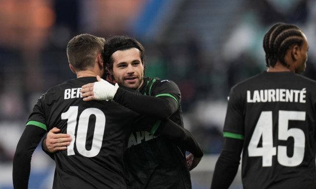 Il Sassuolo affonda anche il Palermo. Bene Mantova e Carrarese, il Sudtirol ok a Bari al 90' 1 Il Sassuolo affonda anche il Palermo. Bene Mantova e Carrarese, il Sudtirol ok a Bari al 90'