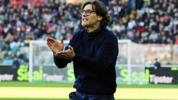 Vanoli: "Per la prima volta ho visto lo spirito da Toro. Ma abbiamo buttato via il 1° tempo" 1 Vanoli: "Per la prima volta ho visto lo spirito da Toro. Ma abbiamo buttato via il 1° tempo"
