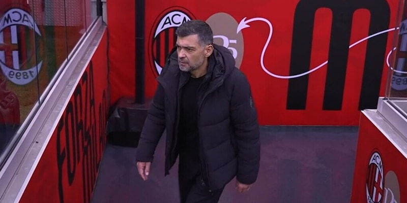 Conceicao e la mossa "alla Fonseca": Theo e Leao fuori dopo un tempo 1 Conceicao e la mossa "alla Fonseca": Theo e Leao fuori dopo un tempo