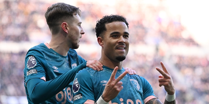 Premier League, il Newcastle di Tonali ko: vince il Bournemouth, tripletta di Kluivert