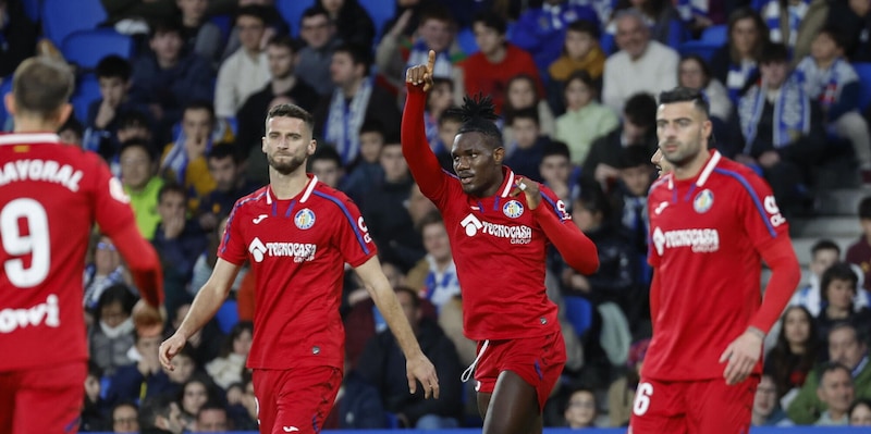 Liga, il Getafe strapazza la Real Sociedad, il Rayo Vallecano supera il Girona 1 Liga, il Getafe strapazza la Real Sociedad, il Rayo Vallecano supera il Girona