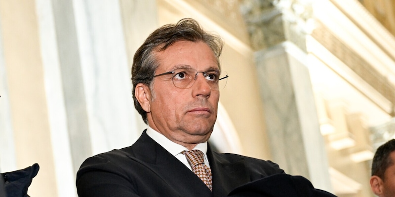 Giuntoli sul mercato della Juve: "Difensore urgente, su Tomori e Zirkzee..." 1 Giuntoli sul mercato della Juve: "Difensore urgente, su Tomori e Zirkzee..."
