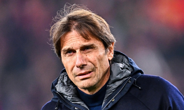 Conte: "Kvara e Politano out con la Fiorentina. Rispettiamo tutti ma non temiamo nessuno"