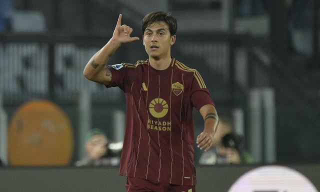 Dybala su Twitch: "Voglio la Champions, con la Roma o un'altra squadra" 1 Dybala su Twitch: "Voglio la Champions, con la Roma o un'altra squadra"